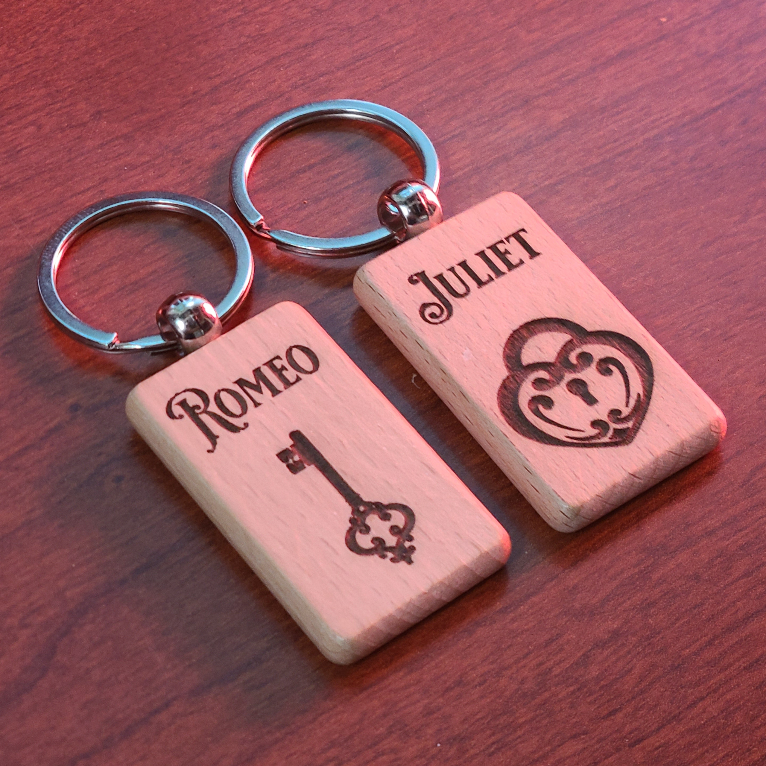 Keychains – Wood Matching Romantic – Custom Engraved