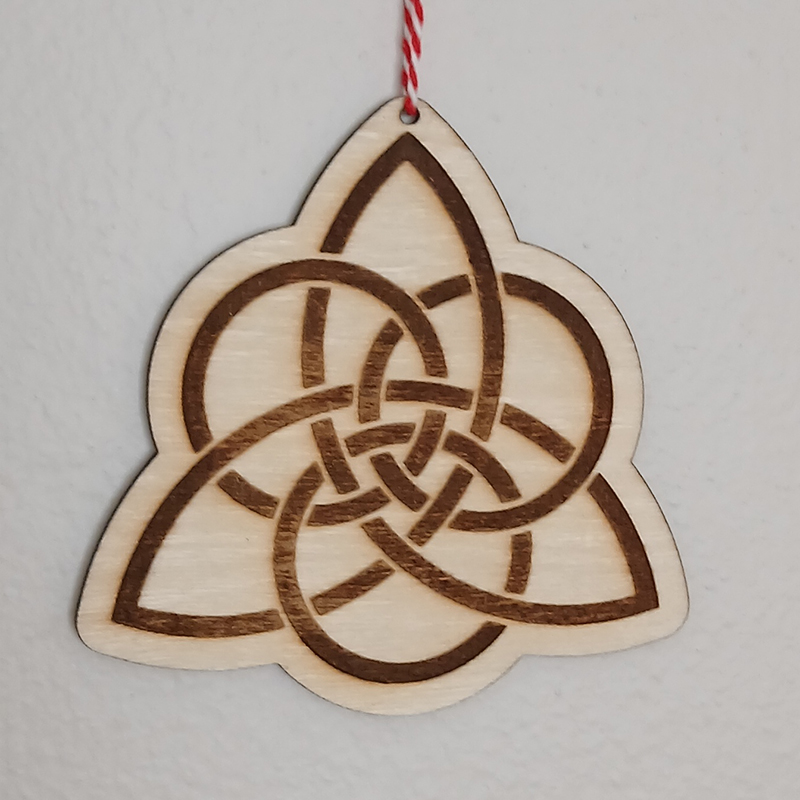 Nordic Knot Ornament – Wood