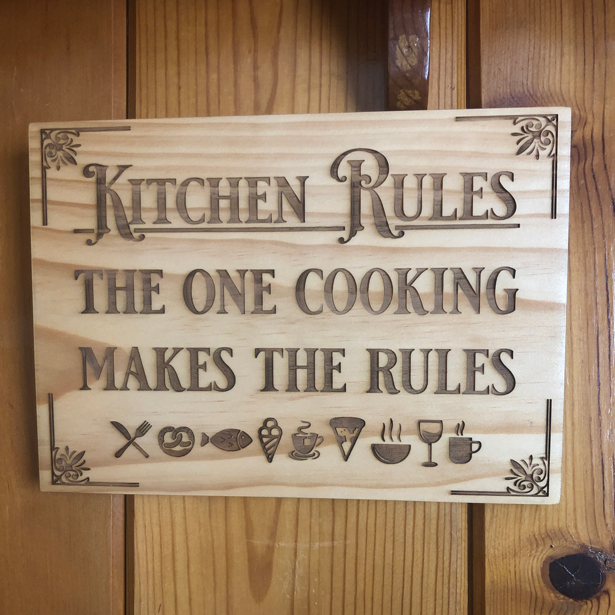 Kitchen Rules Sign – Custom